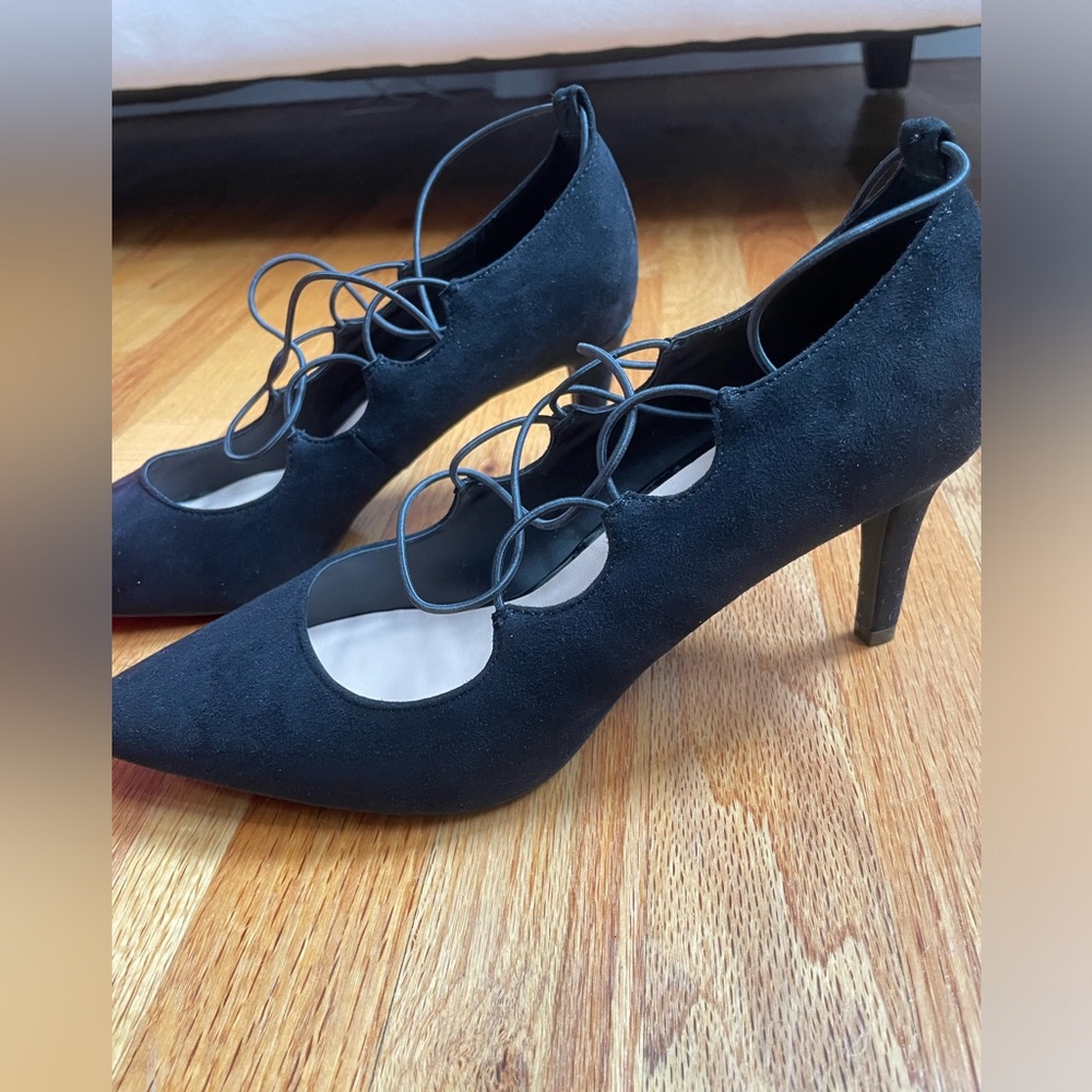 Kelly and Katie Heel
